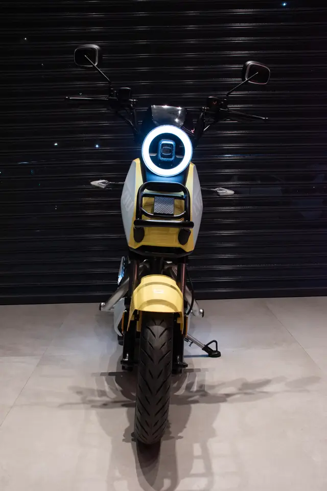 Scooter Elétrica DRIFT AMARELA - foto 5