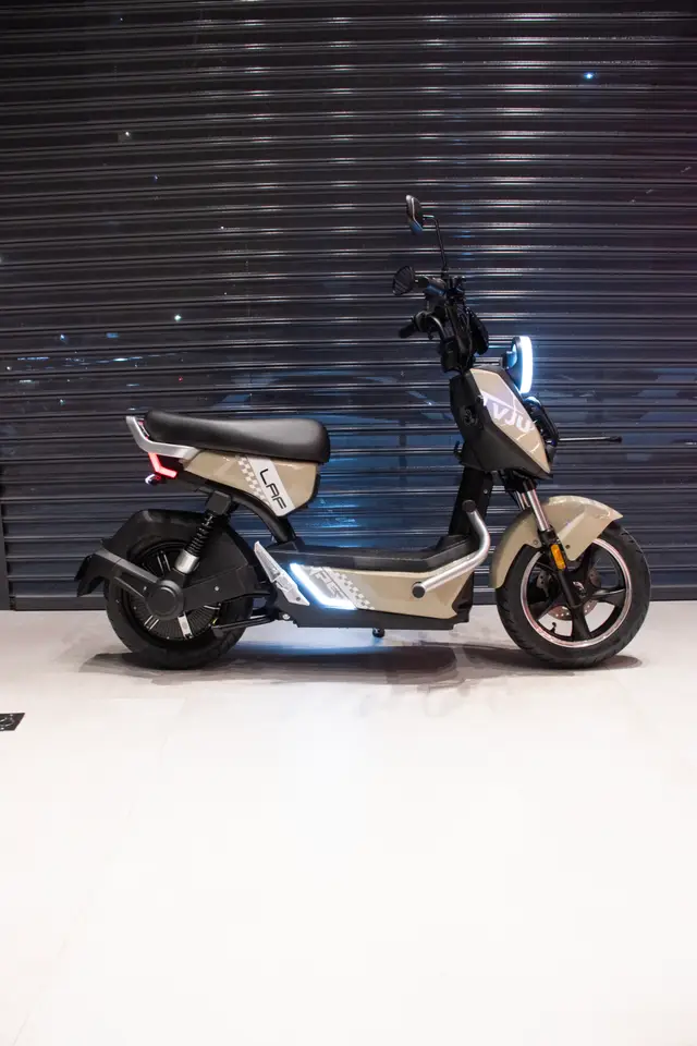 Scooter Elétrica DRIFT CINZA na loja MotoVolt em Caçapava