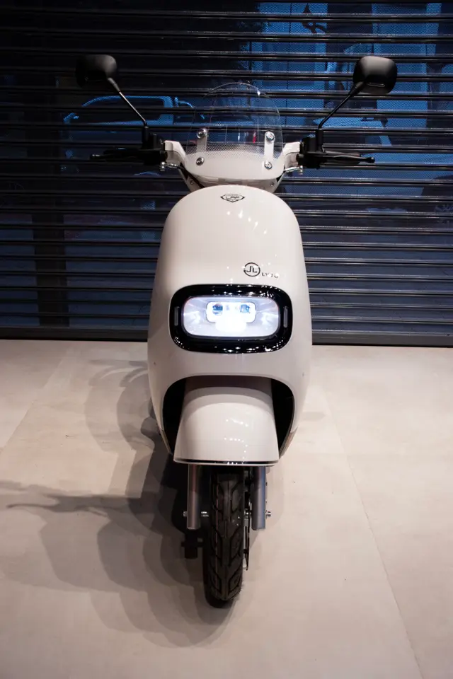 Scooter Elétrica Q8 - foto 6