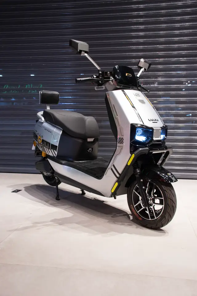 Scooter Elétrica VOLTAGE CINZA - foto 2