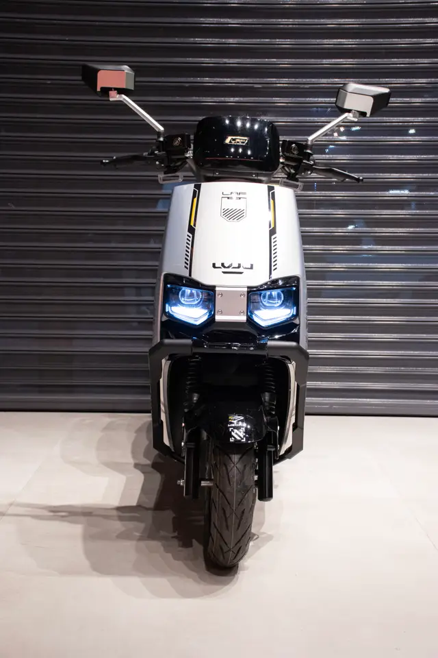 Scooter Elétrica VOLTAGE CINZA - foto 3
