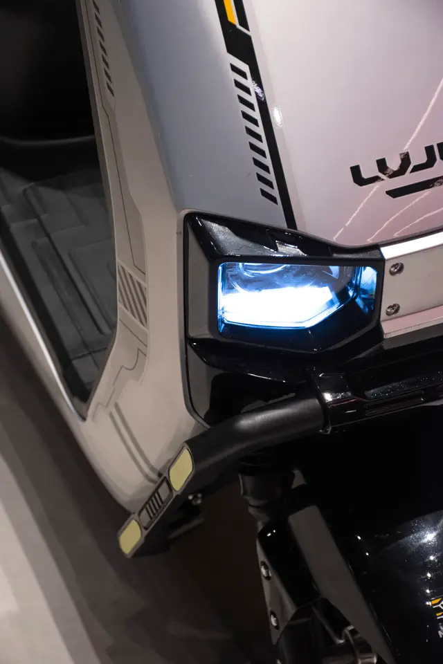 Scooter Elétrica VOLTAGE CINZA - foto 8