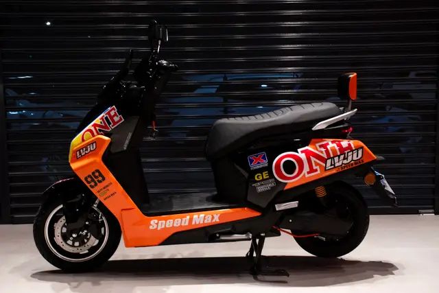 Scooter Elétrica X-ONE na loja MotoVolt em Caçapava
